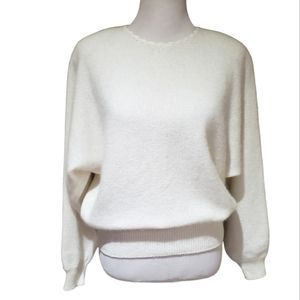 Vintage 80s Cream Sweater Size Medium Dolman Sleeve Crop Angora Wool Fuzzy